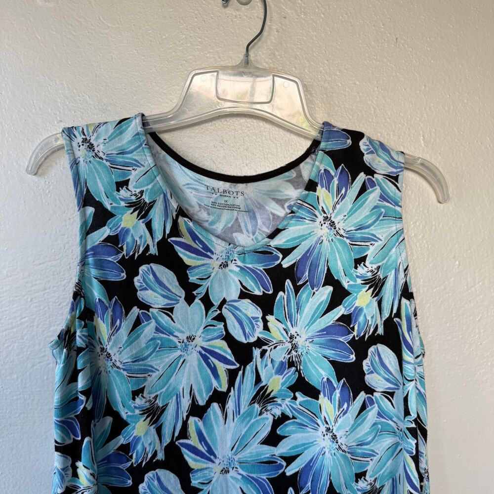 Talbots knit Floral tank top size 1X - Picture 3 of 8